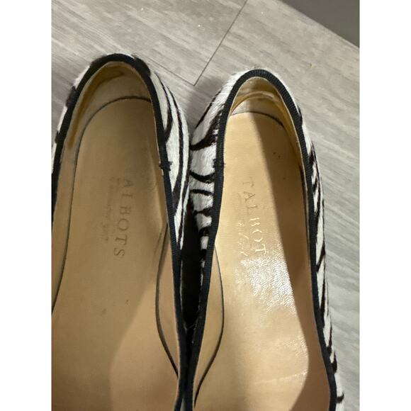 Talbots women’s Zebra Print Calf Hair Pointy Toe Flats 5.5 B & matching belt XS - Picture 8 of 13